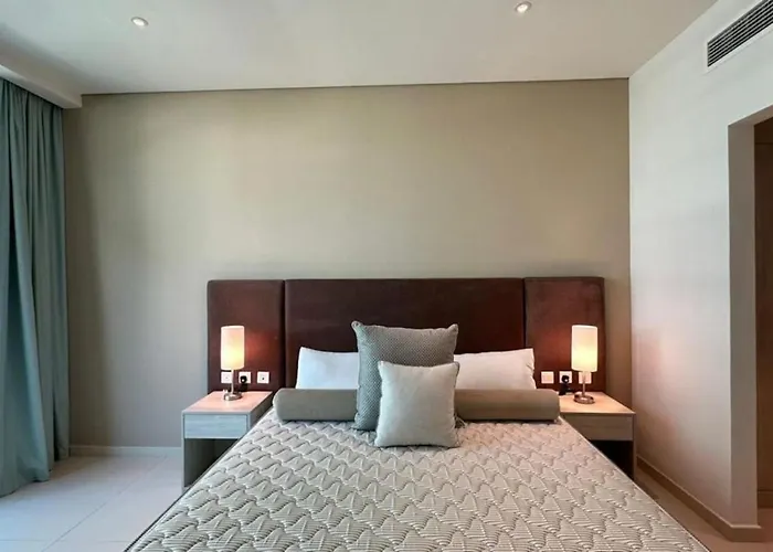 Hze1 Beach House In Palm Jumeriah Private Beach